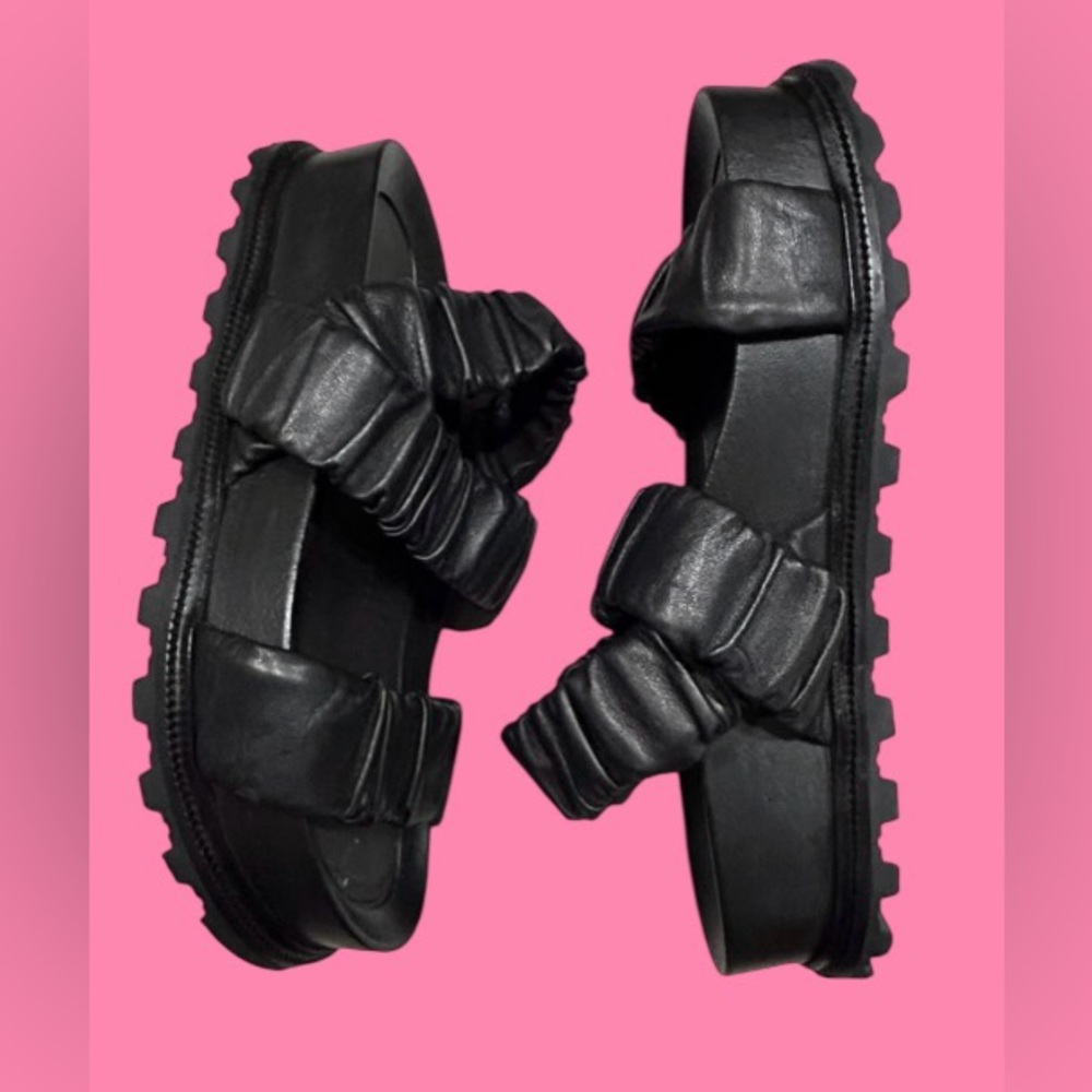 🖤 VIC MATIE DESIGNER SANDALS!! MADE IN ITALY! EXTREME QUALITY! LEATHER! 🖤